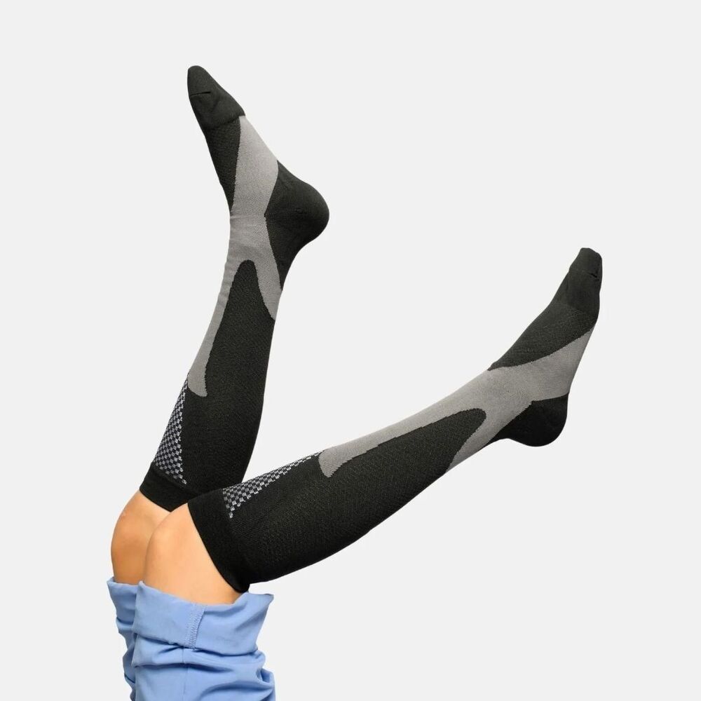 NWT Nurse Yard CORE Black Gray Compression Socks 3X